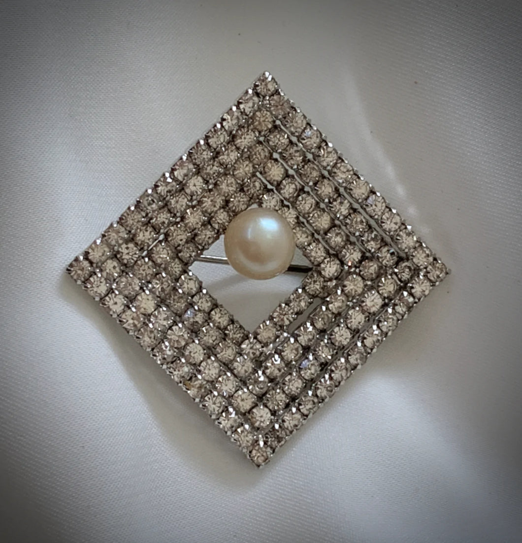 Rhinestone & Pearl Art Deco Brooch RENTAL