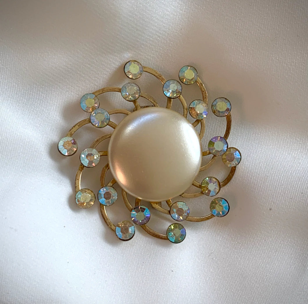 Round Rhinestone and Pearl Brooch RENTAL