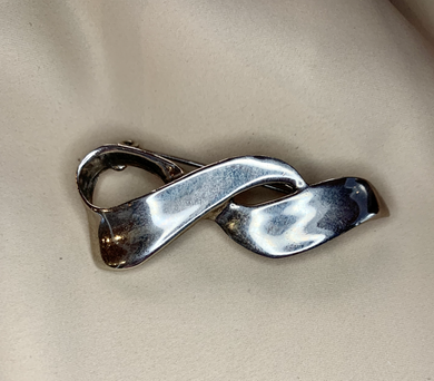 Stylized Silver Heavy Small Brooch