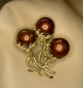 Three Flowers Gold Burgundy Naive Brooch