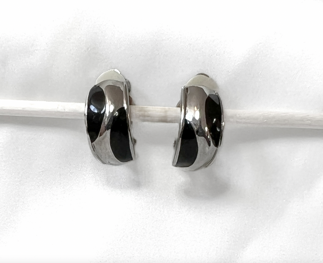 Clip-On Silver and Black Subtle Narrow Earrings RENTAL