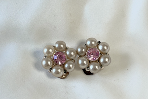 Vintage pearl pink rhinestone cluster button clip on earrings RENTAL