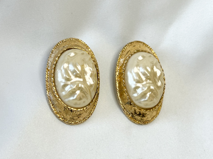 Vintage oval textured pearl in gold clip on earrings RENTAL