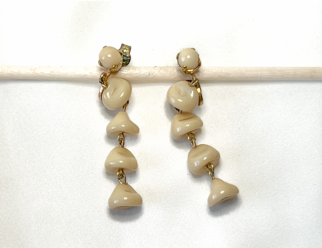 Pearl colour stone drop earrings from clip on base RENTAL