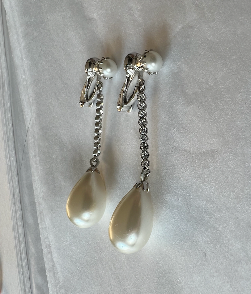 Austrian pearl on teardrop with crystals down drop, Clip on earrings RENTAL