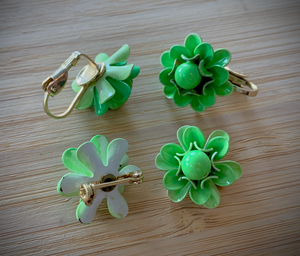 Vintage small metal lime green flower clip on earrings RENTAL