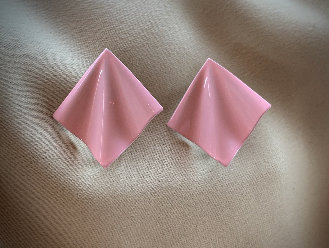 Clip-On Petite Soft Pink Metal 1980's Earrings RENTAL