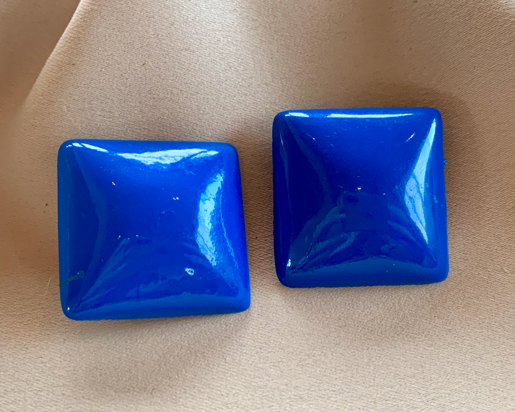 Clip-On Vintage 3D Square Blue Earrings RENTAL