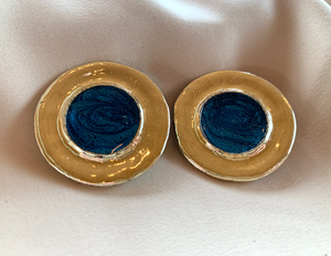 Clip-On Bright Gold Organic Shape Round Earrings w/Blue RENTAL