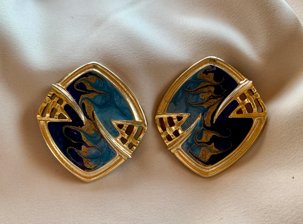 Clip-On Vintage 3D Square Blue Earrings RENTAL