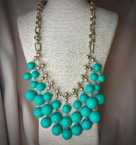 Stella & Dot bib necklace gold and green bib RENTAL