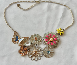 Flowers and butterfly Random 18" necklace RENTAL