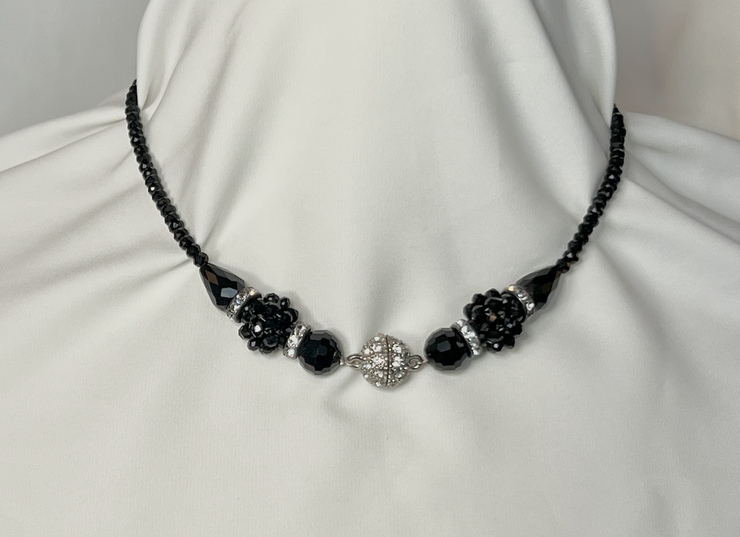 Black glass choker glass facetted beads & rhinestone clasp necklace RENTAL