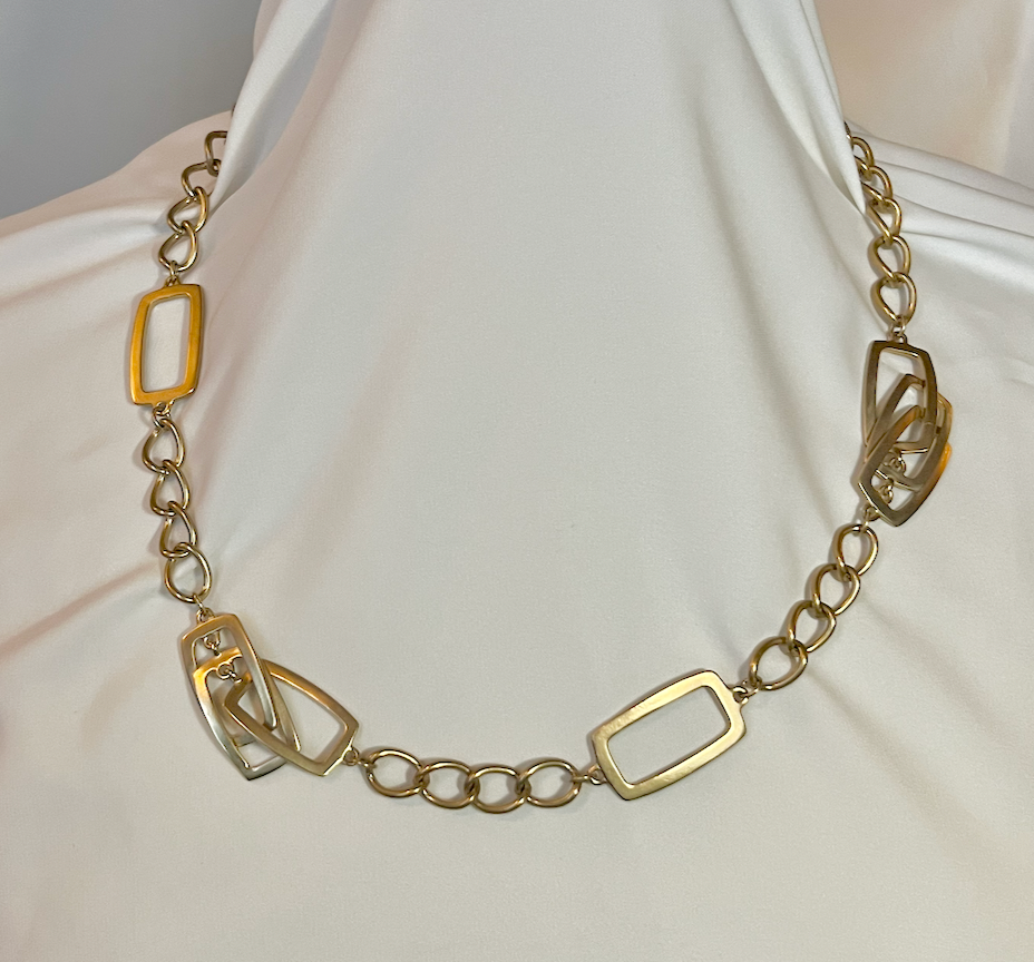 Kenneth Cole gold necklace large link and big rectangle 22