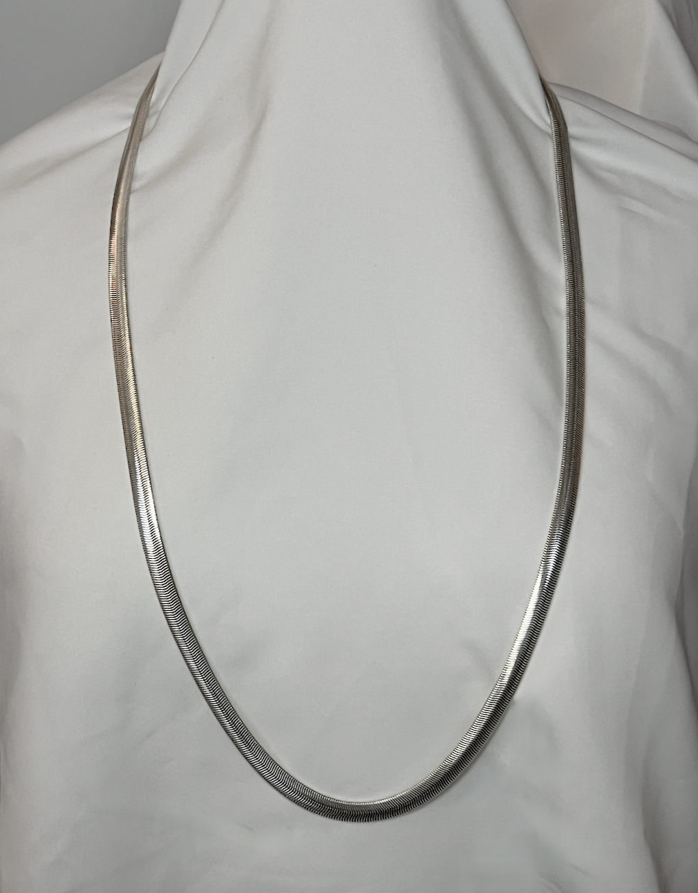 Wide flat long snake chain 36