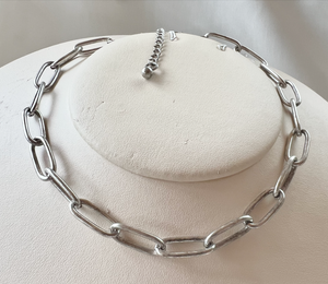 Chunky silver 3/4" long rectangle link choker RENTAL