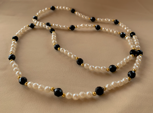 Facetted pearl & black stone with gold bead accents 34" RENTAL