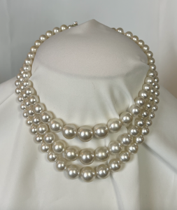 Triple strand tapered glass pearl necklace 18" RENTAL