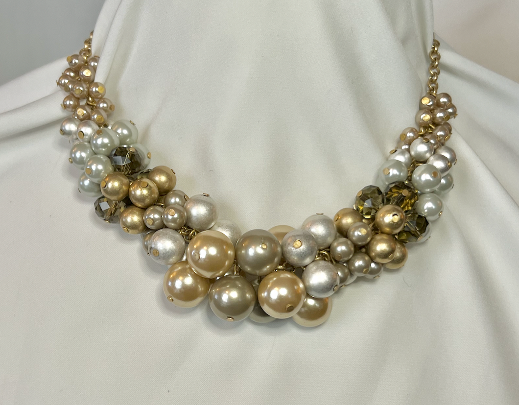 Lia Sophia warm pearl clustered bib necklace w/crystals on chain RENTAL