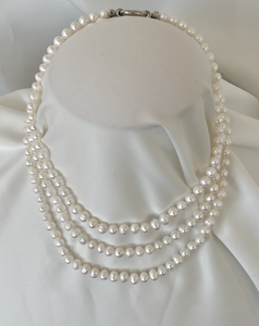 Triple shell pearl necklace w/ round clasp RENTAL