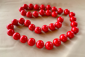 Large bauble, 18mm, red necklace RENTAL