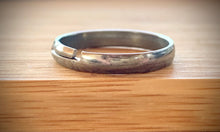 Load image into Gallery viewer, Adjustable Gold or Silver Rounded Wedding Band Ring RENTAL
