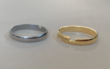 Load image into Gallery viewer, Adjustable Gold or Silver Rounded Wedding Band Ring RENTAL
