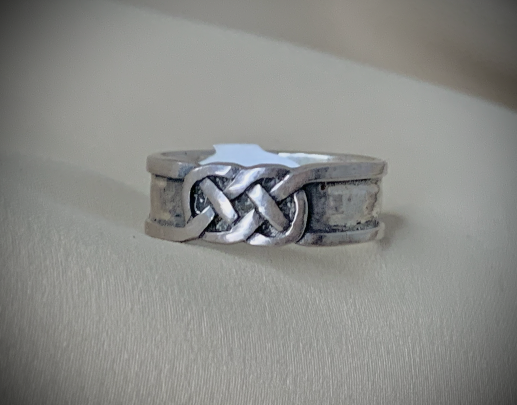 Heavy Celtic Knot Wide Band Ring RENTAL