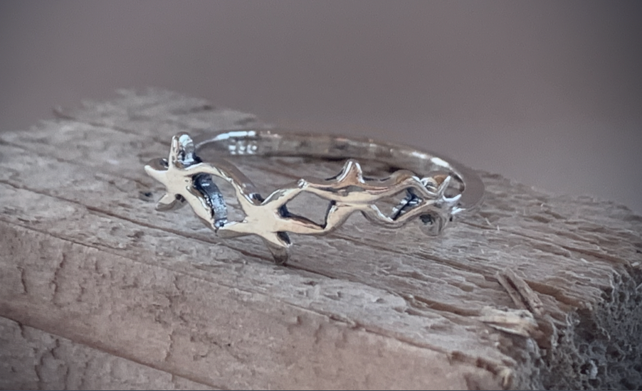 Playful Starfish Silver Band ring RENTAL