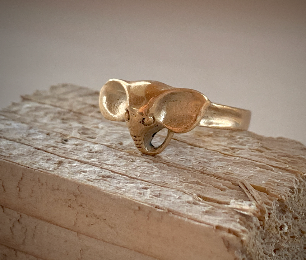 Warm Gold Elephant Ring RENTAL