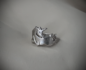 Silver Seated Unicorn Ring RENTAL