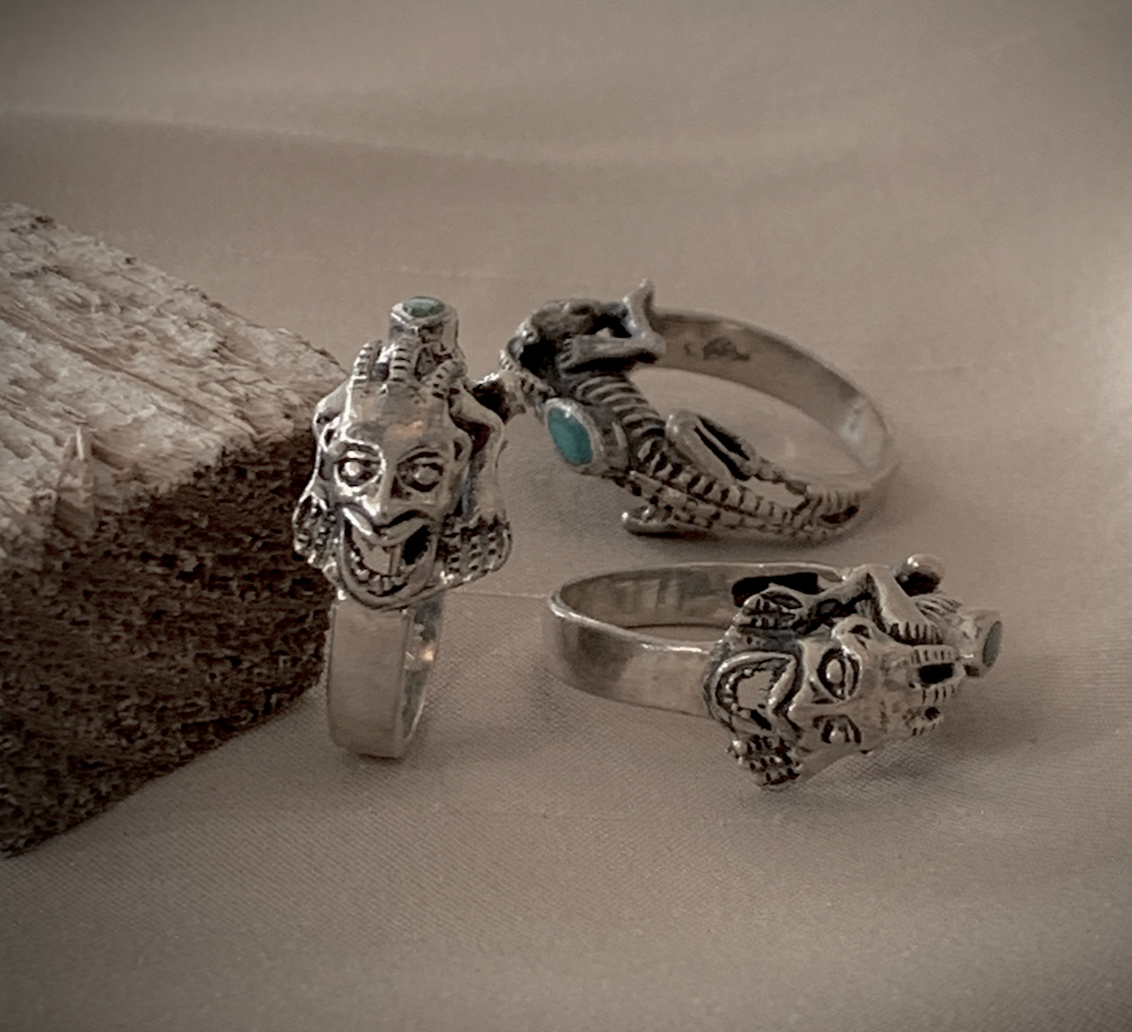 Creepy Creature with Stone on Silver Ring RENTAL