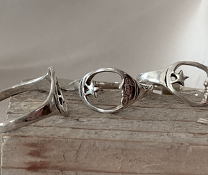 Crescent Moon w/Face & Star Silver Ring RENTAL