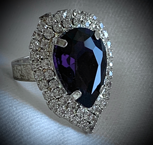 Impactful Large Teardrop Purplish Black Stone w/Rhinestone Dinner Ring RENTAL