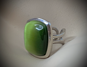 Reflective Large Green Stone on Silver Open Back Ring RENTAL