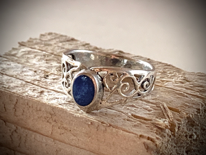 V shaped open work ring w/Blue Stone RENTAL