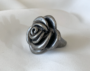 Oversized English Rose in Pewter Ring RENTAL