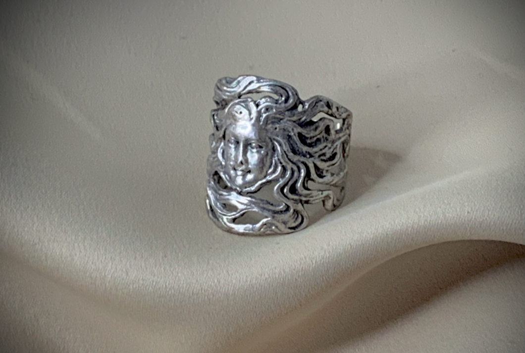 Art Nouveau Sterling Ladies Face Ring RENTAL