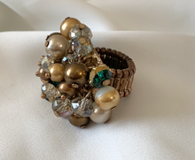 Load image into Gallery viewer, Vintage Inspired Pearl/Glass Bead Ring w/Movement RENTAL
