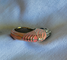 Load image into Gallery viewer, Very Unique Parrot Ring in 1980&#39;s Pastels RENTAL
